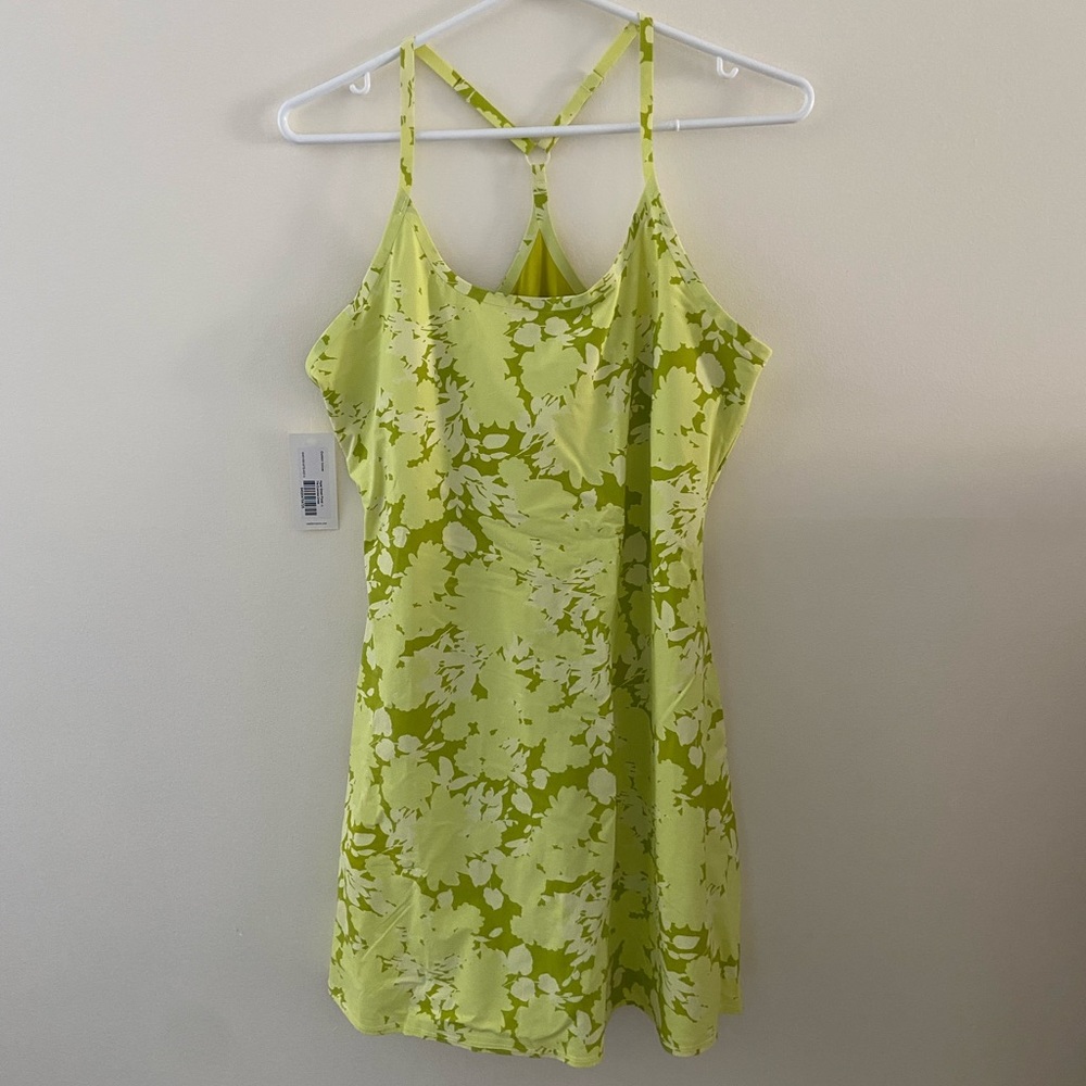 NWT HYPER GREEN FLORAL OV Exercise Dress